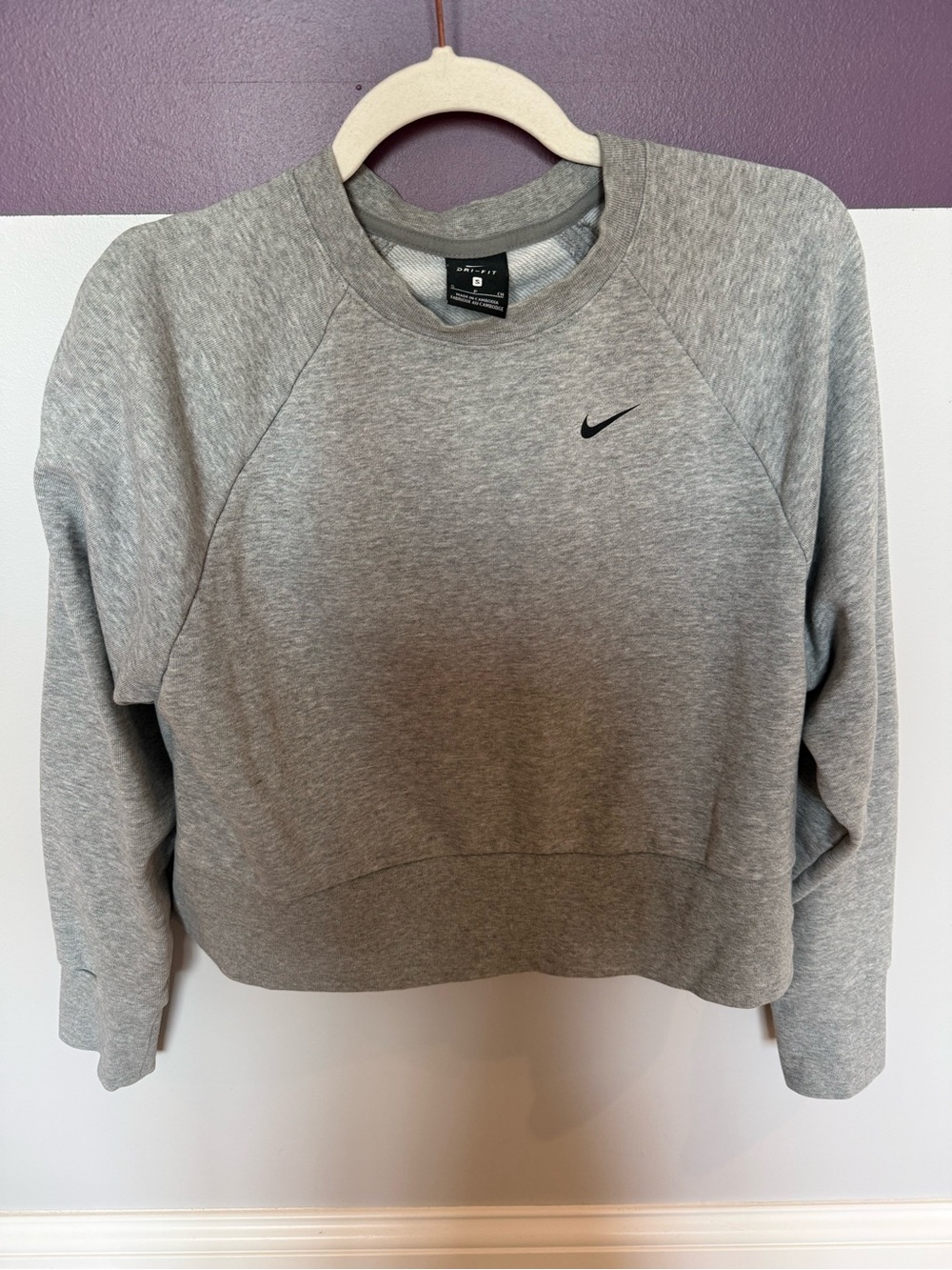Nike Women’s Heather Gray Crew Sweatshirt with Black Swoosh